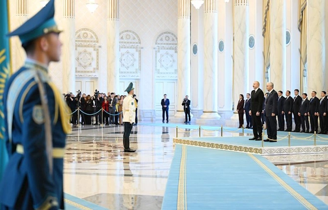 Azərbaycan Prezidentinin Astanada rəsmi qarşılanma mərasimi keçirilib — FOTOLAR (YENİLƏNİB) Azərbaycan Prezidentinin Astanada rəsmi qarşılanma mərasimi keçirilib — FOTOLAR (YENİLƏNİB)