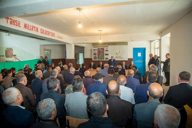 İcra başçısı səyyar qəbul keçirdi — FOTOLAR