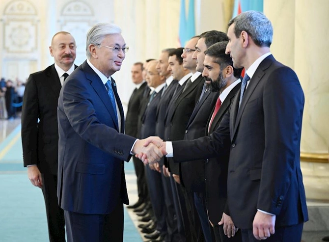 Azərbaycan Prezidentinin Astanada rəsmi qarşılanma mərasimi keçirilib — FOTOLAR (YENİLƏNİB) Azərbaycan Prezidentinin Astanada rəsmi qarşılanma mərasimi keçirilib — FOTOLAR (YENİLƏNİB)