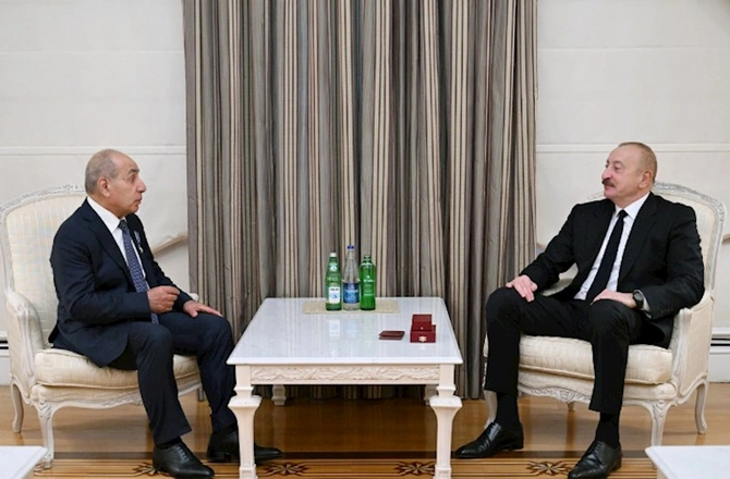 Prezident Yaqub Eyyubova “İstiqlal” ordenini təqdim etdi — FOTOLAR