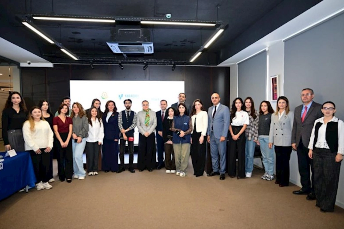 MYS-lər üzrə xüsusi təqaüd proqramı ilə bağlı müsabiqəyə həsr olunan mətbuat konfransı keçirilib — FOTOLAR