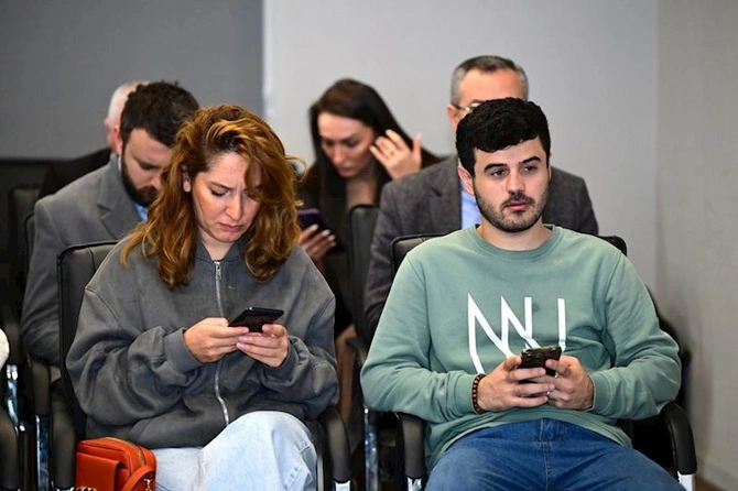 MYS-lər üzrə xüsusi təqaüd proqramı ilə bağlı müsabiqəyə həsr olunan mətbuat konfransı keçirilib — FOTOLAR