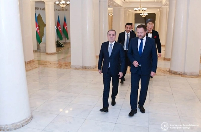 Ceyhun Bayramov estoniyalı həmkarı ilə görüşüb — FOTO