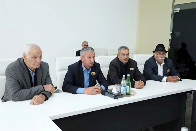 Azəriqaz İB-nin baş direktoru Sabirabad rayonunda vətəndaş qəbulu keçirib — FOTOLAR