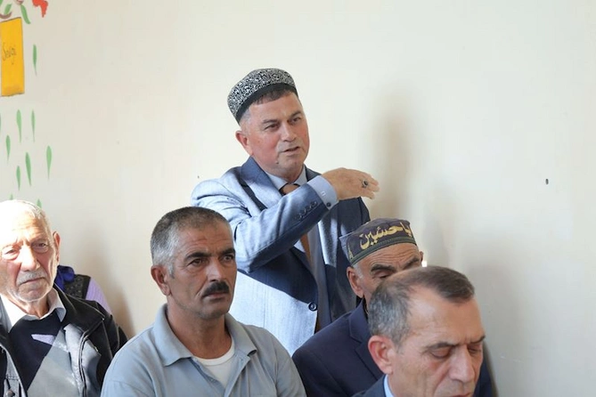Hacıqabulun Qızılburun kəndində səyyar qəbul-görüş keçirildi — FOTOLAR