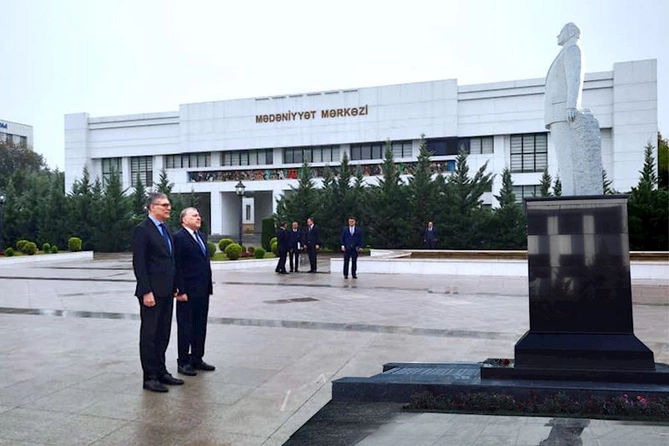 Azəriqaz İB-nin baş direktoru Sabirabad rayonunda vətəndaş qəbulu keçirib — FOTOLAR