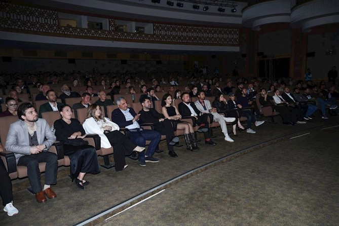 Azərbaycanın ilk qadın gəmi kapitanına həsr olunmuş “Şövkət” filmi təqdim edilib — FOTOLAR