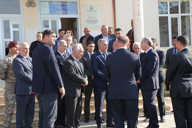 Hacıqabulun Qızılburun kəndində səyyar qəbul-görüş keçirildi — FOTOLAR
