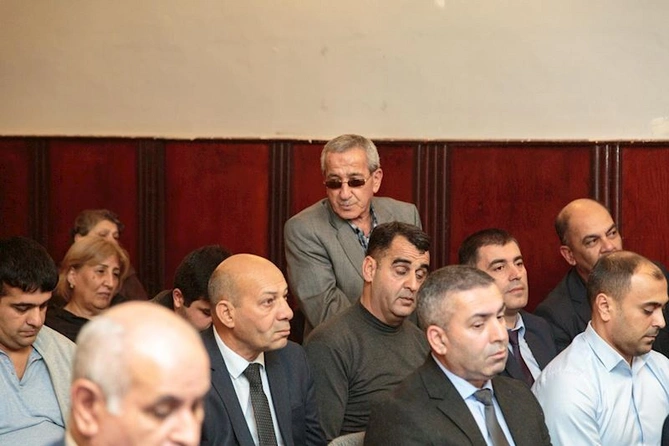 İcra başçısı Mədəniyyət Mərkəzində səyyar qəbul keçirdi — FOTOLAR İcra başçısı Mədəniyyət Mərkəzində səyyar qəbul keçirdi — FOTOLAR