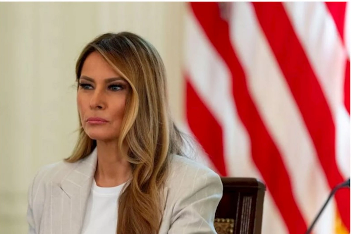 Melaniya Tramp Ağ Evin şərq qanadının sökülməsindən narahat olduğunu bildirdi