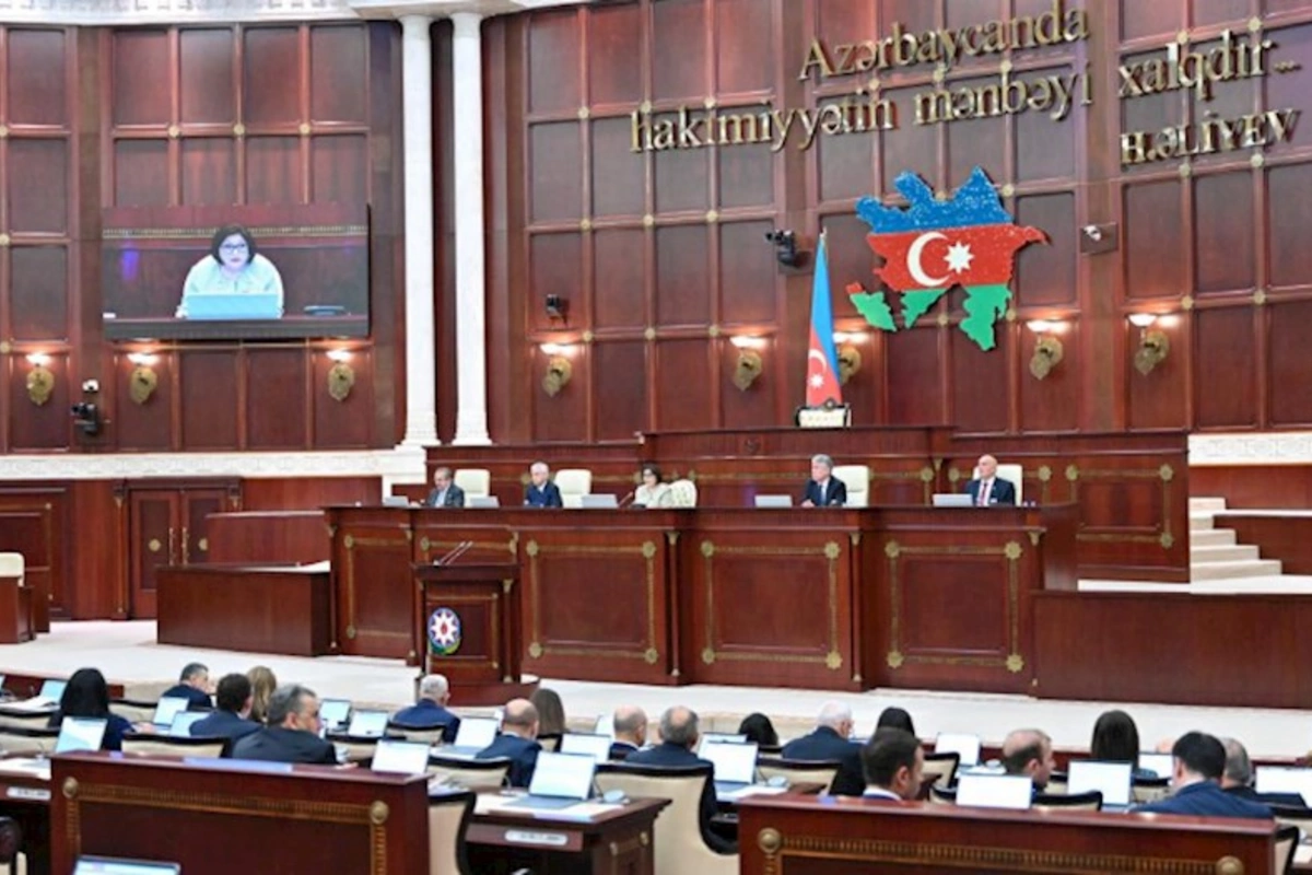 İnsanlarda deputatların belə eybəcər və qeyri-etik açıqlama verə biləcəyinə inam formalaşıb