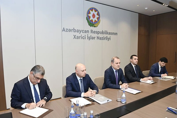 Ceyhun Bayramov Türkiyə xarici işlər nazirinin müavini ilə görüşdü — FOTOLAR