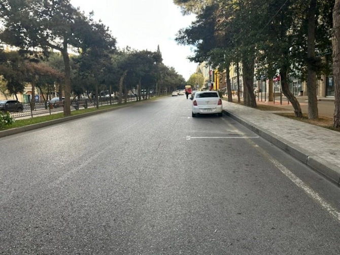 AYNA paytaxtda qəsdən tıxac yaradır — ŞOK GÖRÜNTÜLƏR AYNA paytaxtda qəsdən tıxac yaradır — ŞOK GÖRÜNTÜLƏR