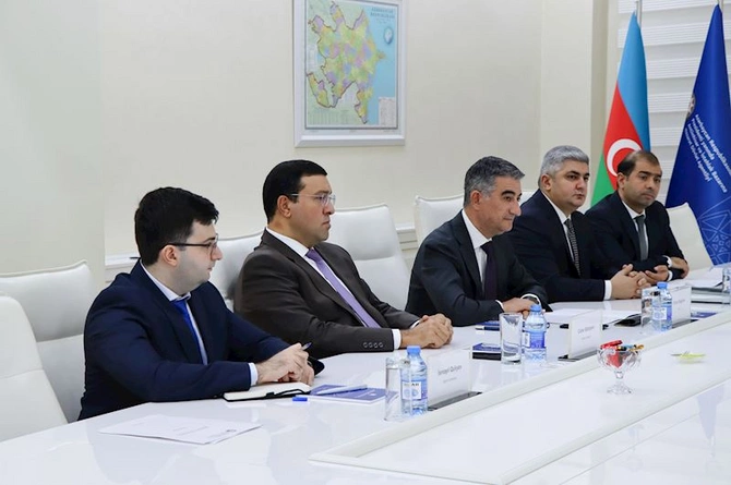 “Azerbaijan Coca-Cola Bottlers” MMC-nin nümayəndələri ilə görüş keçirildi — FOTOLAR “Azerbaijan Coca-Cola Bottlers” MMC-nin nümayəndələri ilə görüş keçirildi — FOTOLAR