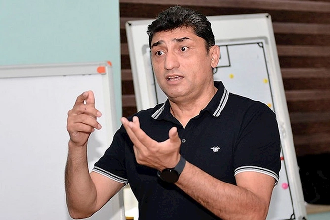 Bu halda “Qarabağ”ın 24-lüyə düşəcəyinə şübhə etmirəm — Aslan Kərimov Bu halda “Qarabağ”ın 24-lüyə düşəcəyinə şübhə etmirəm — Aslan Kərimov