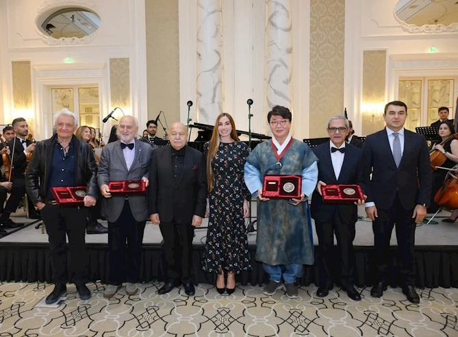 Arzu Əliyevadan VII Bakı Beynəlxalq Memarlıq Müsabiqəsi ilə bağlı paylaşım — FOTOLAR