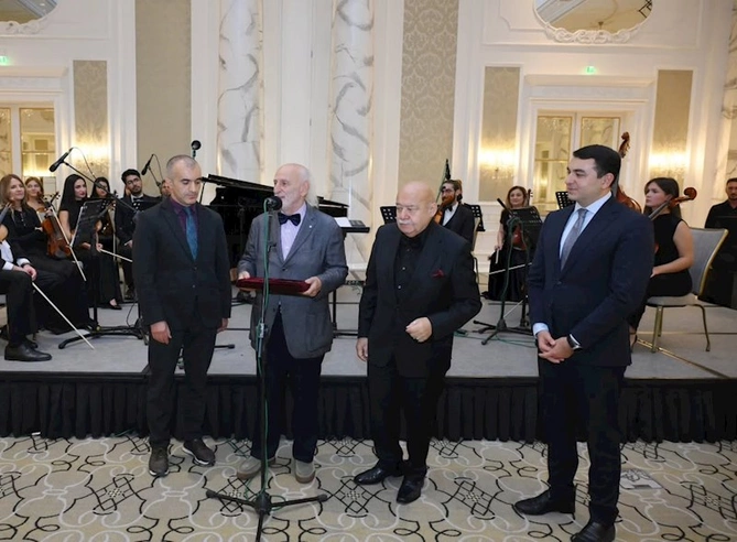 Arzu Əliyevadan VII Bakı Beynəlxalq Memarlıq Müsabiqəsi ilə bağlı paylaşım — FOTOLAR