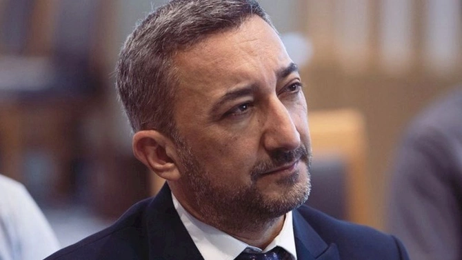 Dünyada qızıl bahalaşdı: Azərbaycan bazarında qiymətlər necə dəyişəcək?