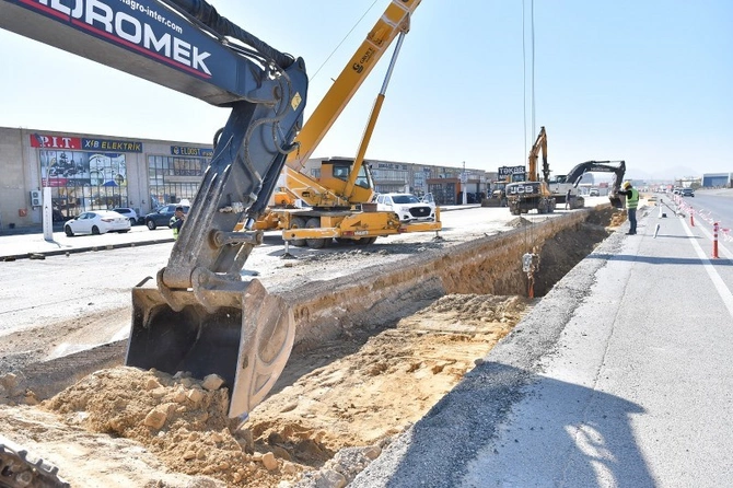 Lökbatanda 23 kilometrlik kollektor və sutəmizləyici qurğu tikilir — VİDEOREPORTAJ Lökbatanda 23 kilometrlik kollektor və sutəmizləyici qurğu tikilir — VİDEOREPORTAJ