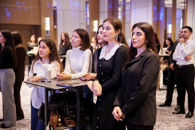 MEDİA könüllülərinin II şəbəkələşmə görüşü keçirilib — FOTOLAR MEDİA könüllülərinin II şəbəkələşmə görüşü keçirilib — FOTOLAR