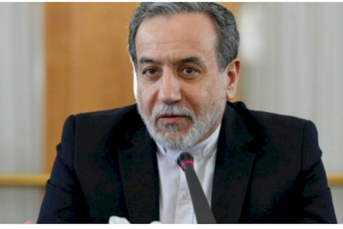 Nazir onun əlini öpmək istədi — FOTO