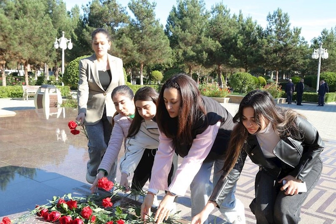 Hacıqabulda Kənd təsərrüfatı işçiləri günü qeyd edildi — FOTOLAR Hacıqabulda Kənd təsərrüfatı işçiləri günü qeyd edildi — FOTOLAR