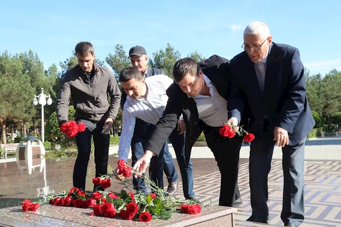 Hacıqabulda Kənd təsərrüfatı işçiləri günü qeyd edildi — FOTOLAR Hacıqabulda Kənd təsərrüfatı işçiləri günü qeyd edildi — FOTOLAR