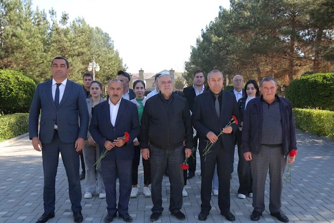 Hacıqabulda Kənd təsərrüfatı işçiləri günü qeyd edildi — FOTOLAR Hacıqabulda Kənd təsərrüfatı işçiləri günü qeyd edildi — FOTOLAR