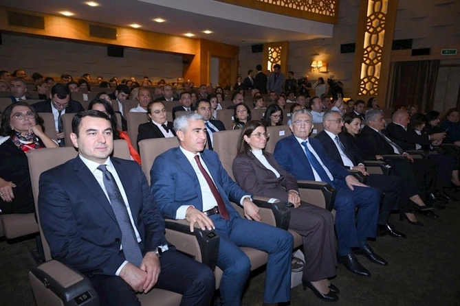 Arzu Əliyeva “Tağıyev: Sona” filminin təqdimatında — FOTOLAR
