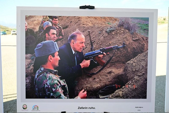 Cəbrayılda Şəhər Günü münasibətilə Qarabağ — obyektivdən tarixə adlı fotosərgi açılıb (FOTOLAR)