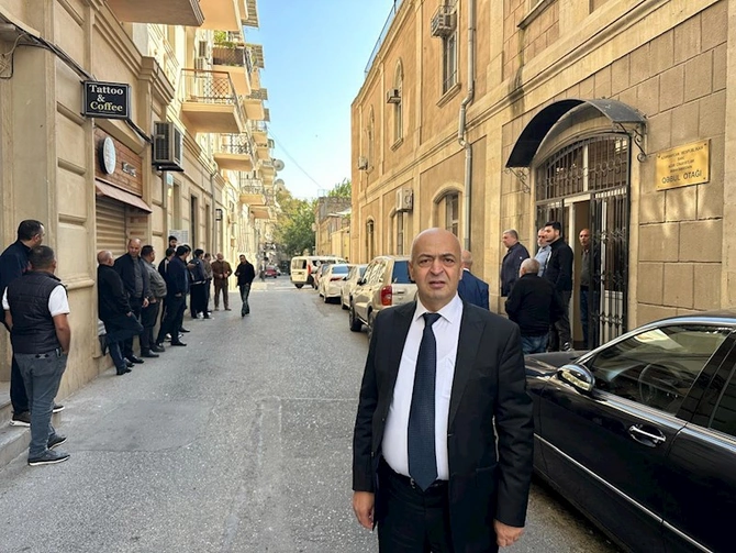 Bakıda tanınmış şəxslərə qarşı terror planlaşdırılan şəxsin məhkəməsi başlayır — ŞOK ADLAR (FOTOLAR)