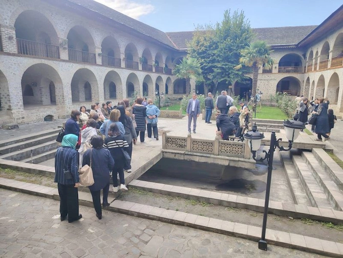 Zaqatala RQİİ-nin bir qrup əməkdaşının tarixi yerlərə ekskursiyası baş tutub — FOTOLAR