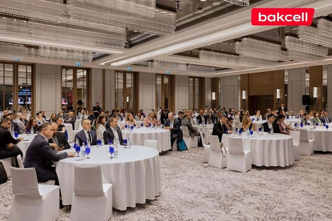 “Bakcell” “İnnovasiyalar və süni intellekt” konfransının əsas tərəfdaşı oldu — FOTOLAR