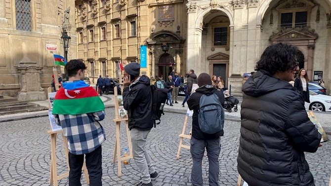 Praqada Beynəlxalq Diaspor Mərkəzinin layihəsi — ‘Qaçqınların öz vətənlərinə repatriasiyası: Avropa təcrübəsi’ sərgisi (FOTOLAR)