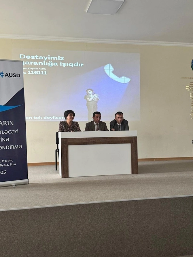 “Qızların işıqlı gələcəyi naminə maarifləndirmə” layihəsi çərçivəsində Lənkəranda tədbir keçirildi — FOTOLAR “Qızların işıqlı gələcəyi naminə maarifləndirmə” layihəsi çərçivəsində Lənkəranda tədbir keçirildi — FOTOLAR