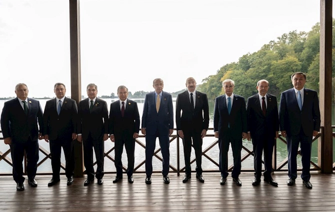 Liderlərə rəsmi nahar verildi — FOTOLAR