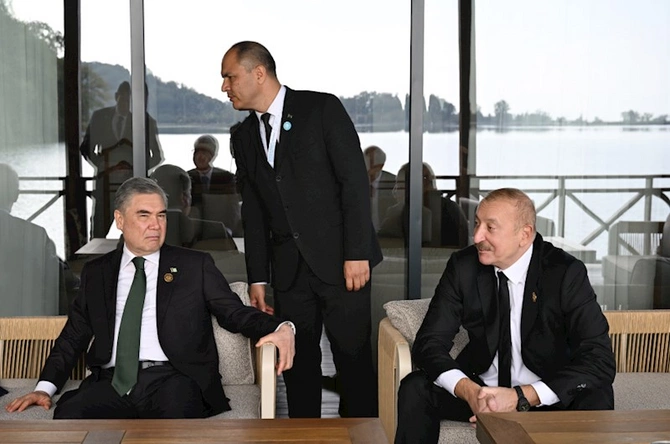 Liderlərə rəsmi nahar verildi — FOTOLAR