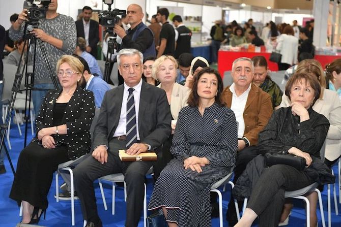 “Unudulmaz Əfəndiyevlər irsi” adlı tədbir keçirilib — FOTOLAR