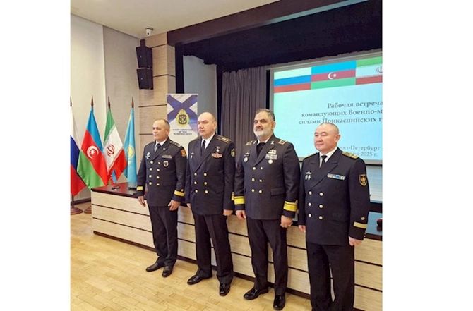 Xəzəryanı ölkələrin HDQ komandanlarının görüşü keçirilib — FOTOLAR