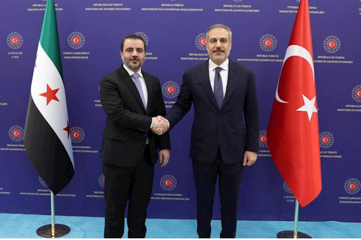 Hakan Fidan suriyalı həmkarı ilə görüşdü