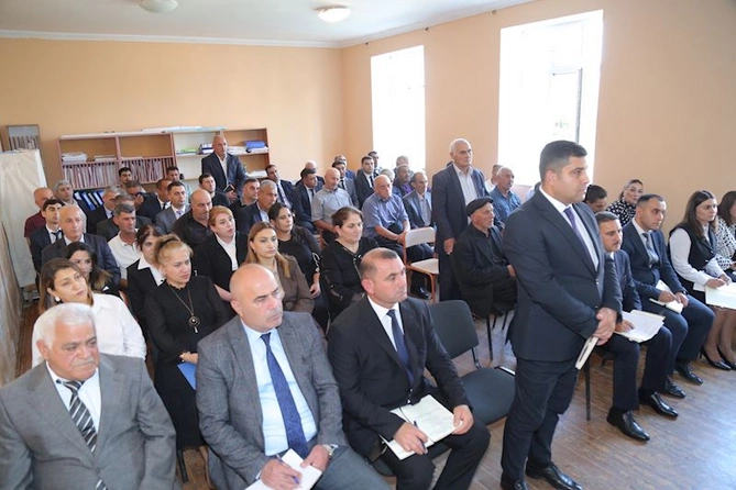 Hacıqabulun Kolanı kəndində növbəti səyyar qəbul-görüş keçirildi — FOTOLAR