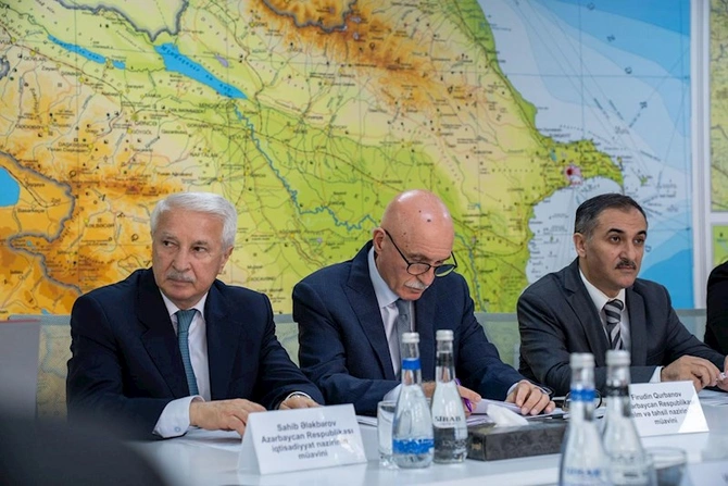 “Ekoloji məsələlər” üzrə Alt İşçi qrupun növbəti iclası keçirilib — FOTOLAR