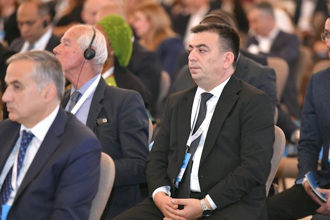 İtkin düşmüş şəxslər üzrə Bakı Dialoqu çərçivəsində beynəlxalq konfransın açılış sessiyası keçirilib — FOTOLAR (YENİLƏNİB)
