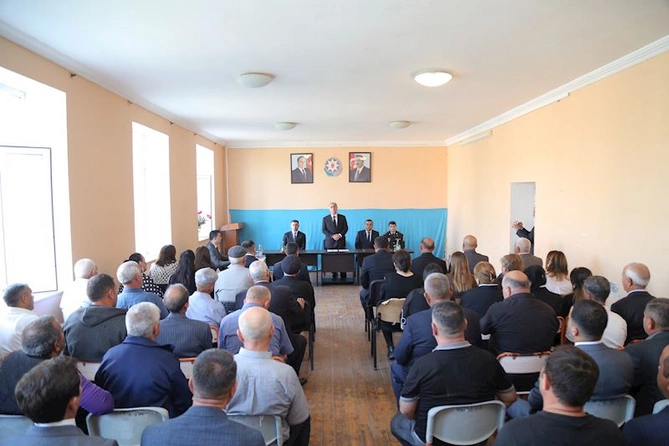 Hacıqabulun Kolanı kəndində növbəti səyyar qəbul-görüş keçirildi — FOTOLAR