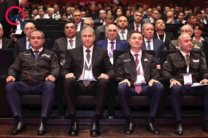Azərbaycanda kiberfestival keçirilir:Generallar iştirak edir — FOTOLAR