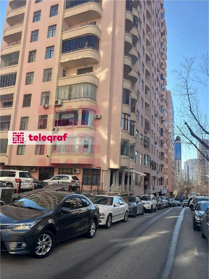 Generalın yarım milyon manatlıq evi hərraca çıxarıldı — FOTOLAR