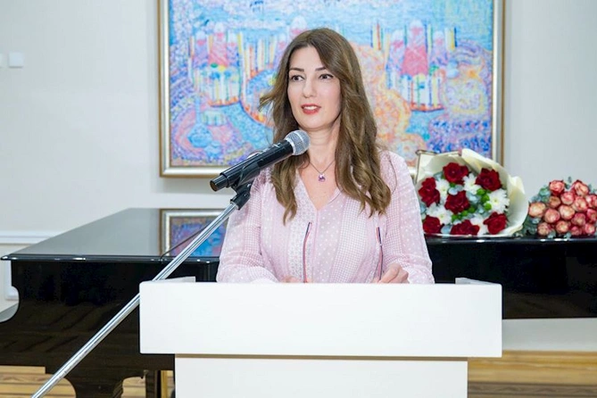 “Köhnə bakılı: həsrət və duyğular” adlı fərdi sərginin açılışı oldu — FOTOLAR