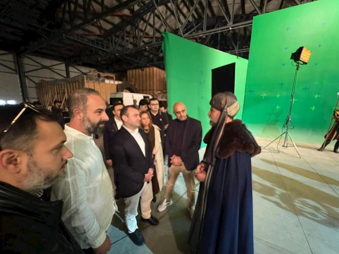 Azərbaycan nümayəndə heyəti Türkiyənin kino istehsalı sahəsi ilə tanış olub — FOTOLAR Azərbaycan nümayəndə heyəti Türkiyənin kino istehsalı sahəsi ilə tanış olub — FOTOLAR