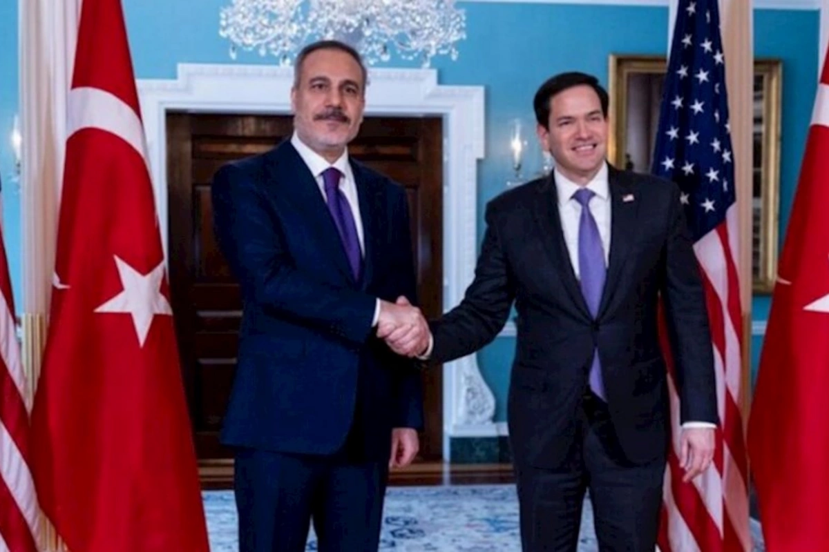 Ağ Evdə Hakan Fidanla Rubionun görüşü başladı