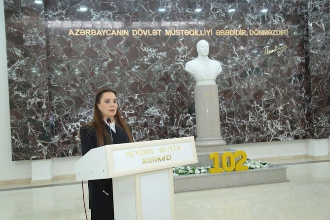 Hacıqabulda “12 noyabr - Konstitusiya Günü” münasibətilə tədbir keçirildi — FOTOLAR Hacıqabulda “12 noyabr - Konstitusiya Günü” münasibətilə tədbir keçirildi — FOTOLAR